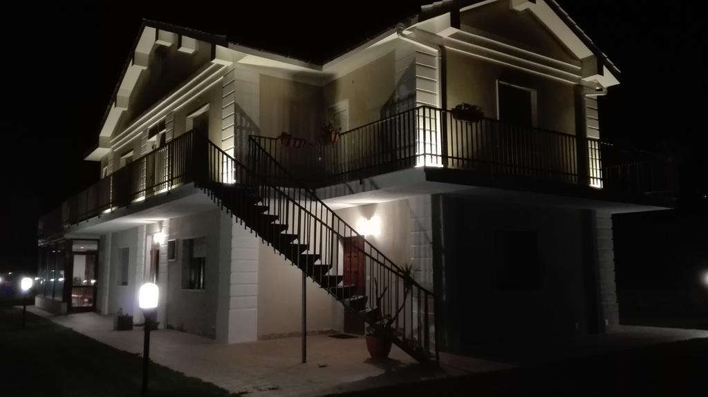 Guesthouse Il Ciliegio Sorbo Serpico Buitenkant foto