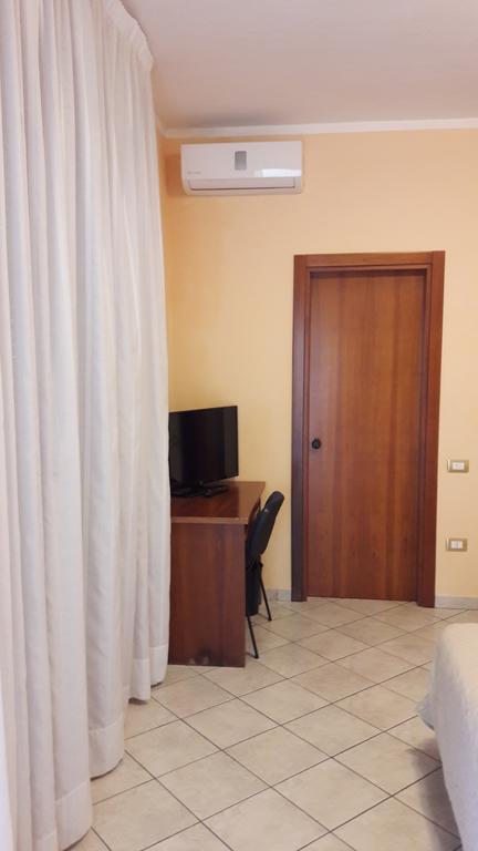 Guesthouse Il Ciliegio Sorbo Serpico Buitenkant foto