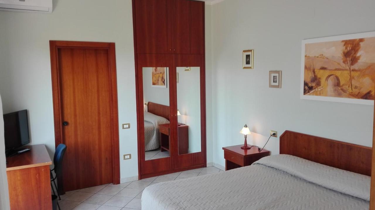 Guesthouse Il Ciliegio Sorbo Serpico Buitenkant foto
