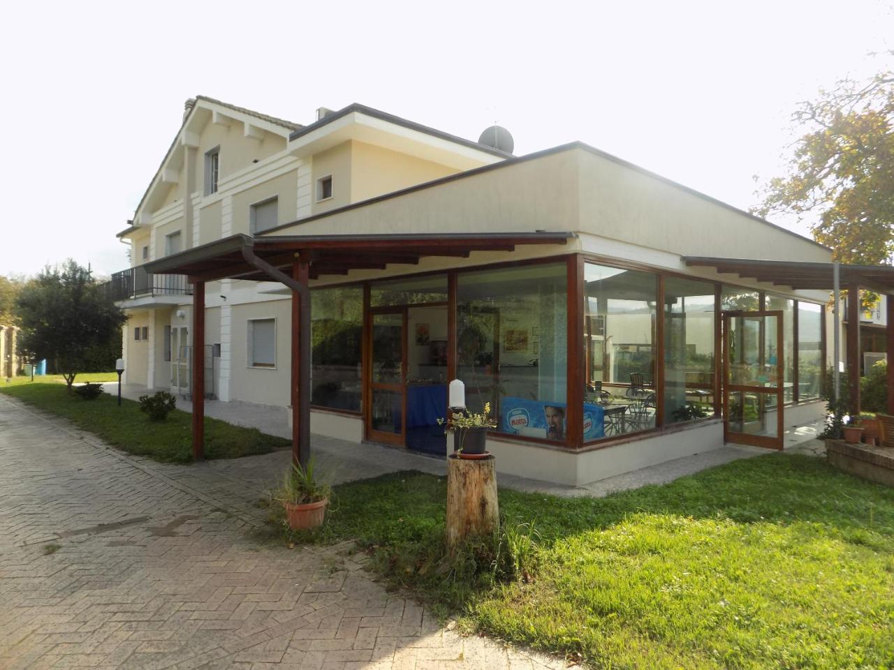 Guesthouse Il Ciliegio Sorbo Serpico Buitenkant foto
