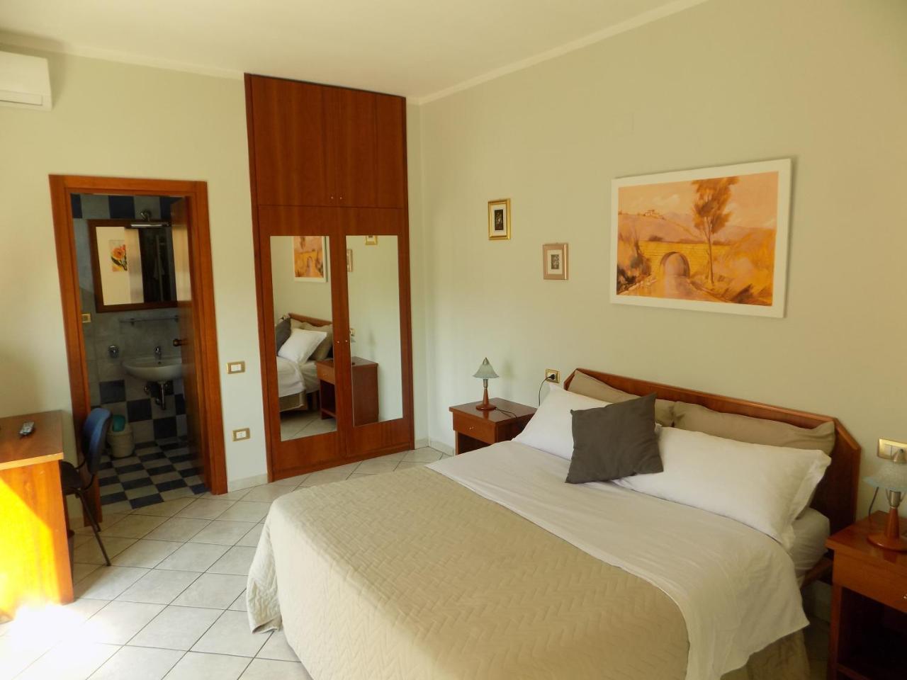 Guesthouse Il Ciliegio Sorbo Serpico Buitenkant foto
